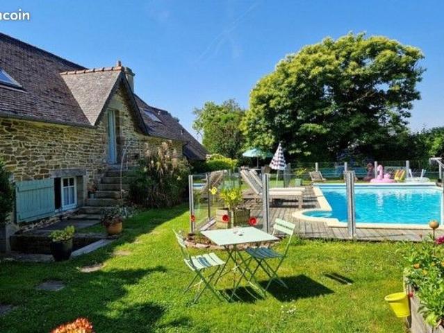 Maison 10 pièces 357 m²