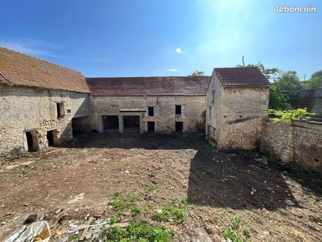 Maison 5 pièces 450 m²