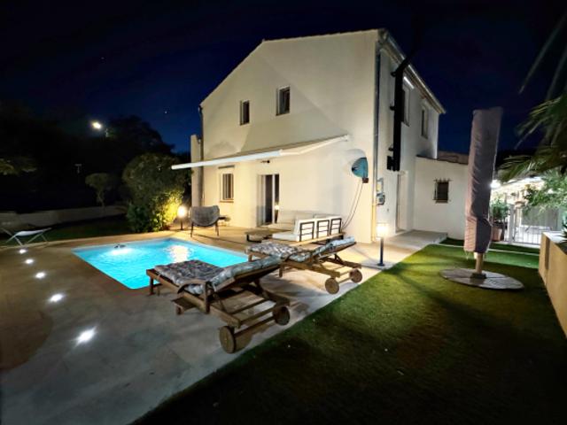 Maison 5 pièces 4 chambres 145 m2