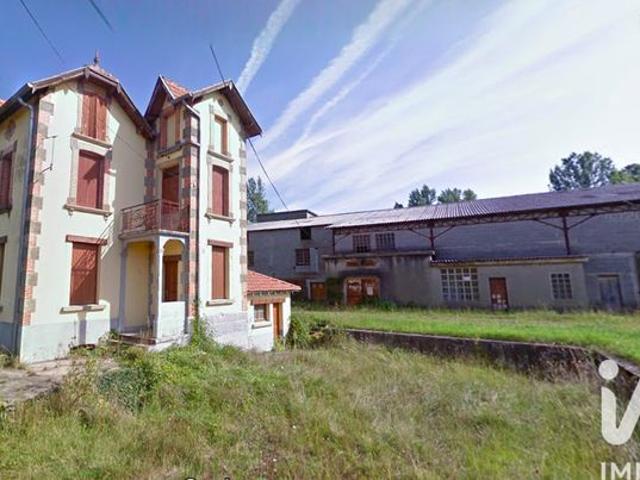 Maison 5 pièces 5000 m²