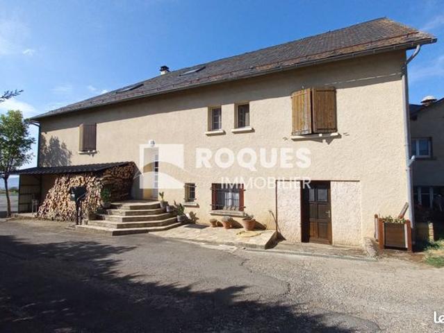 Maison 5 pièces 597 m²