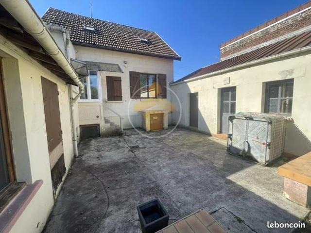 Maison 5 pièces 65 m²