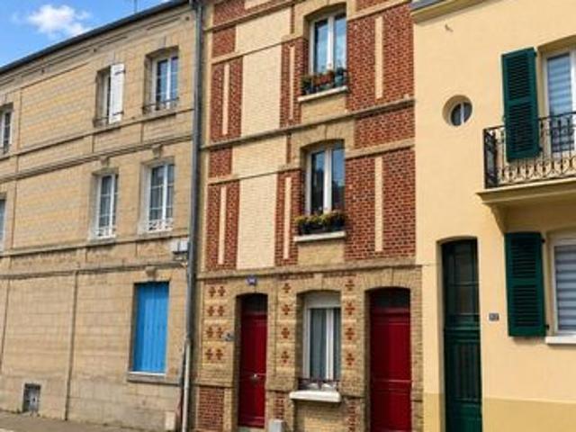 Maison 5 pièces 70 m²