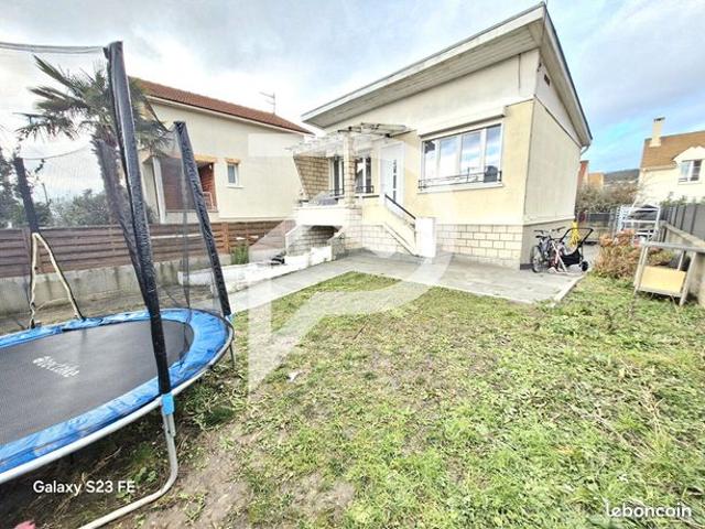 Maison 5 pièces 70 m²