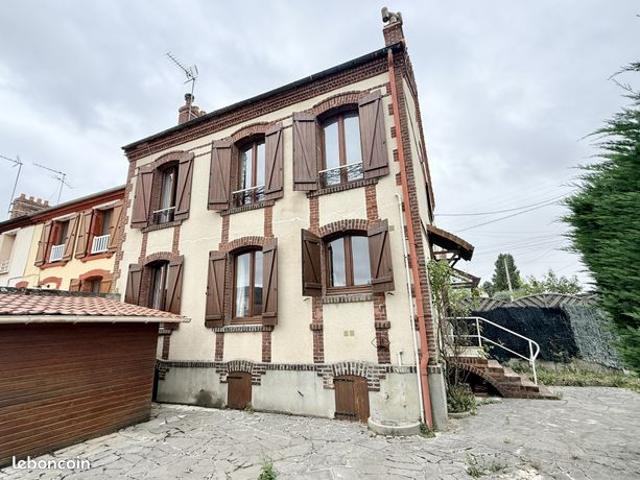 Maison 5 pièces 70 m²