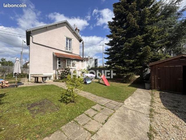 Maison 5 pièces 73 m²