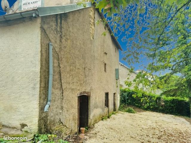 Maison 5 pièces 74 m²