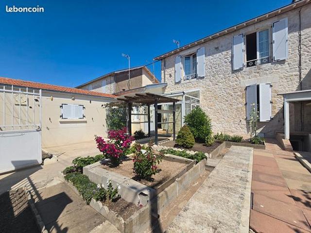 Maison 5 pièces 75 m²
