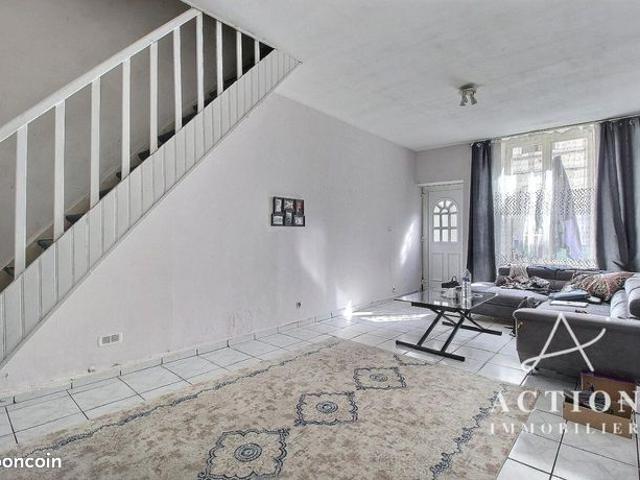 Maison 5 pièces 75 m²