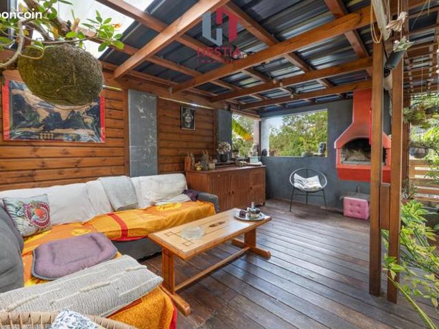 Maison 5 pièces 77 m²