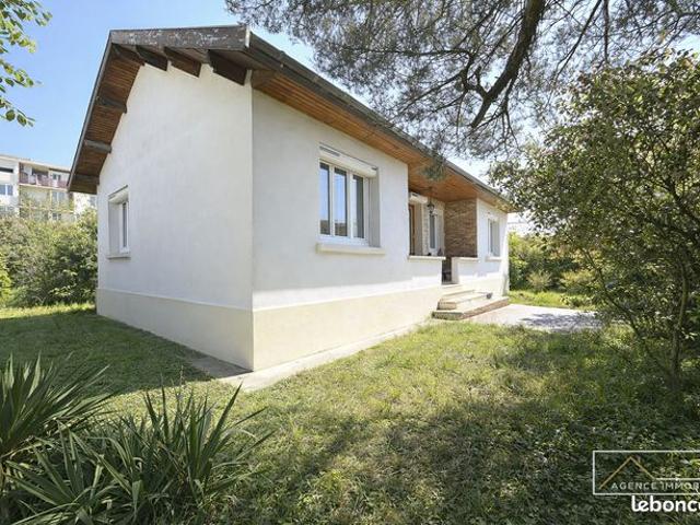 Maison 5 pièces 77 m²