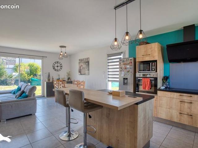 Maison 5 pièces 77 m²