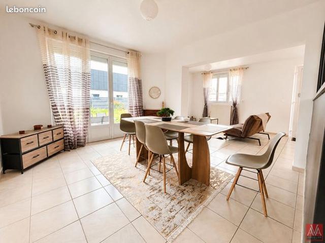 Maison 5 pièces 77 m²