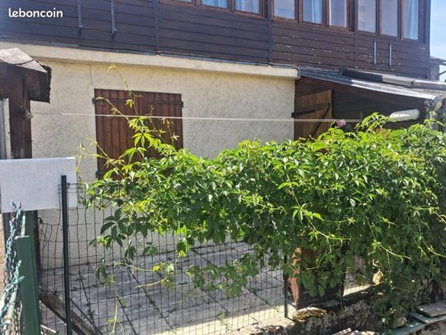 Maison 5 pièces 77 m²