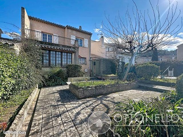 Maison 5 pièces 77 m²