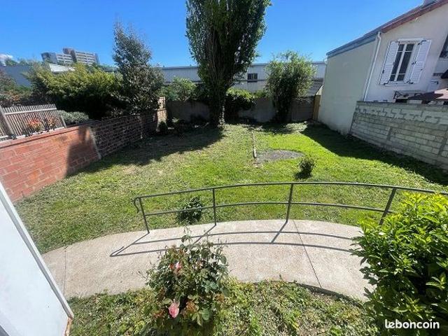 Maison 5 pièces 77 m²