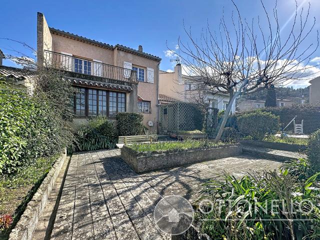 Maison 5 pièces 77 m²