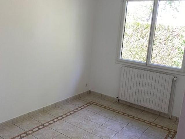 Maison 5 pièces, 78 m² à louer à Alençon 61000