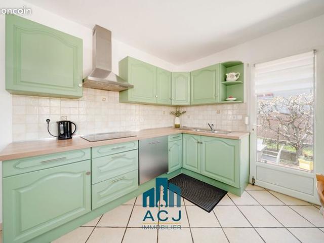 Maison 5 pièces 80 m²