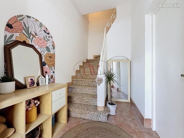 Maison 5 pièces 80 m²