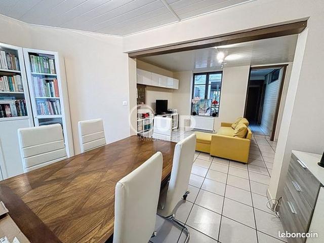 Maison 5 pièces 80 m²