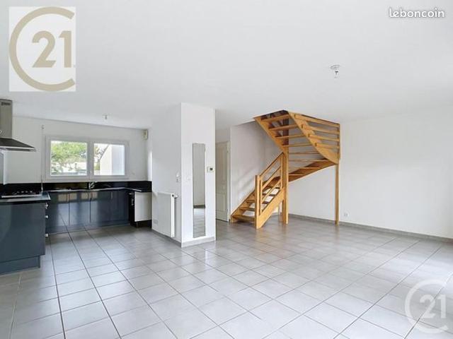 Maison 5 pièces 80 m²