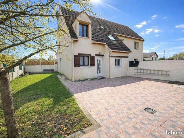 Maison 5 pièces 80 m²