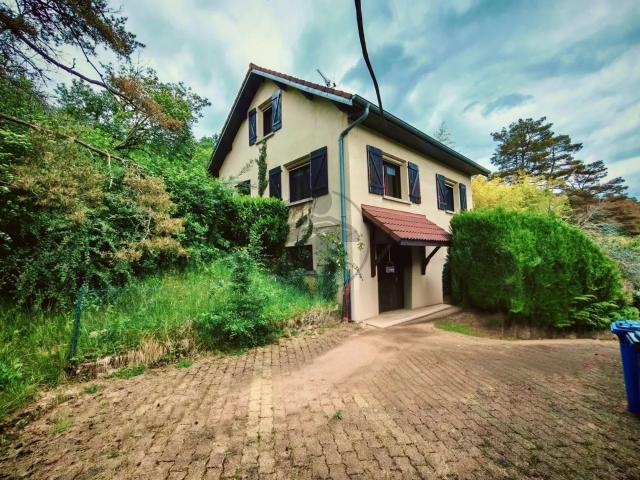Maison 5 pièces 80 m²