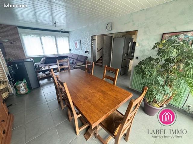 Maison 5 pièces 80 m²