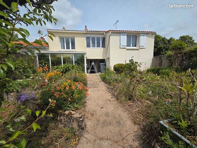 Maison 5 pièces 80 m²