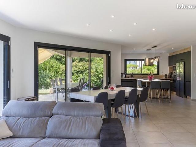 Maison 5 pièces 80 m²