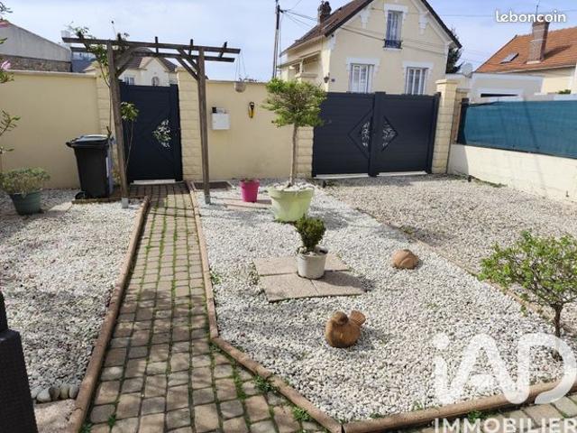 Maison 5 pièces 80 m²