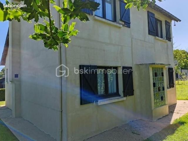 Maison 5 pièces 80 m²