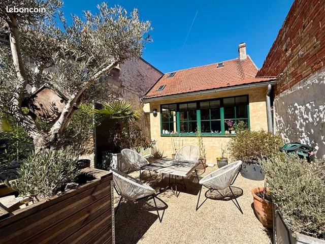 Maison 5 pièces 81 m²