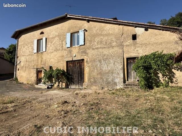 Propriété 5 pièces 81 m²