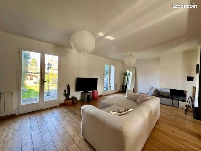 Maison 5 pièces 81 m²
