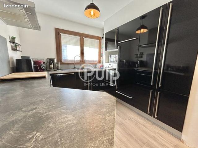Maison 5 pièces 81 m²