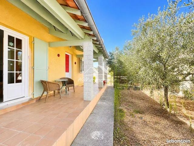 Maison 5 pièces 82 m²