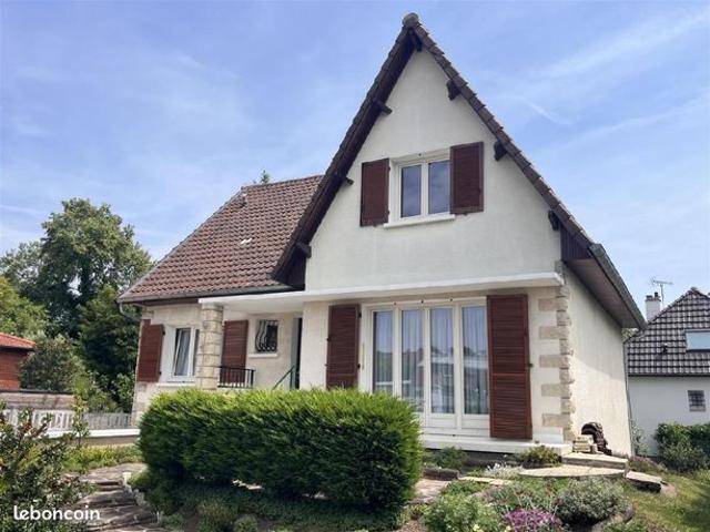 Maison 5 pièces 82 m²