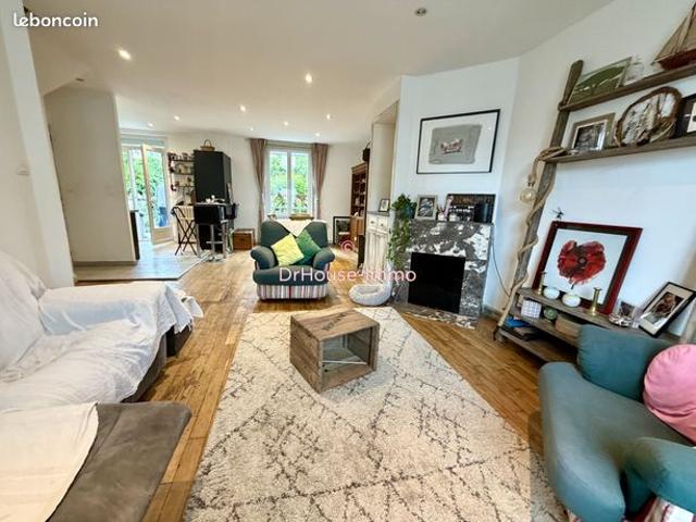 Maison 5 pièces 82 m²