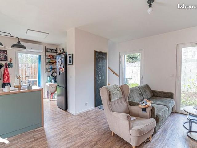 Maison 5 pièces 82 m²