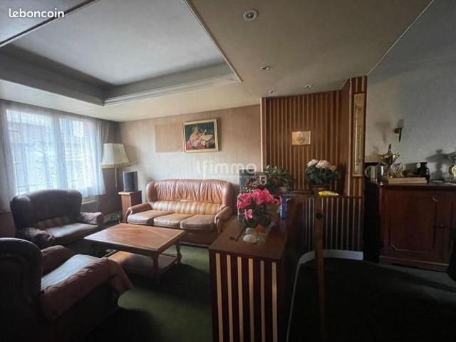 Maison 5 pièces 82 m²