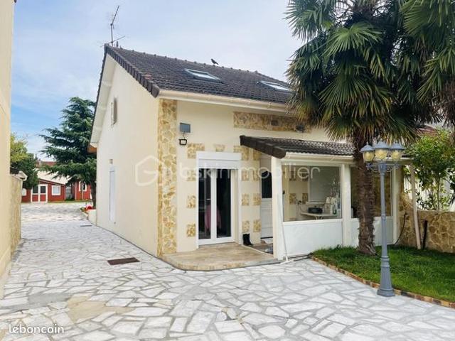 Maison 5 pièces 82 m²