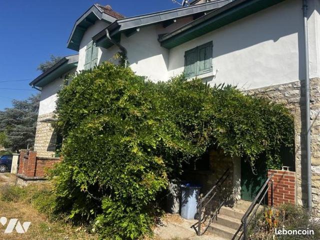 Maison 5 pièces 82 m²
