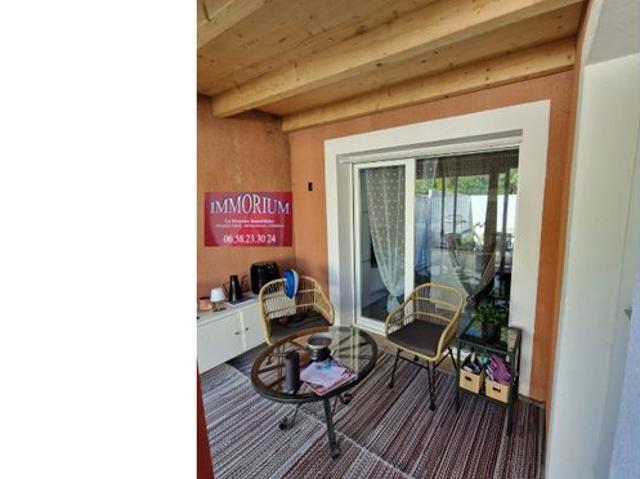 Maison 5 pièces 82m², garage et extérieur terrasse entièrement clos