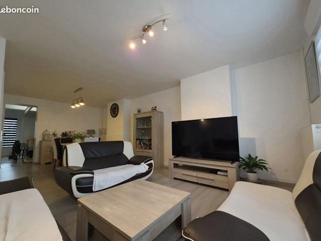 Maison 5 pièces 83 m²
