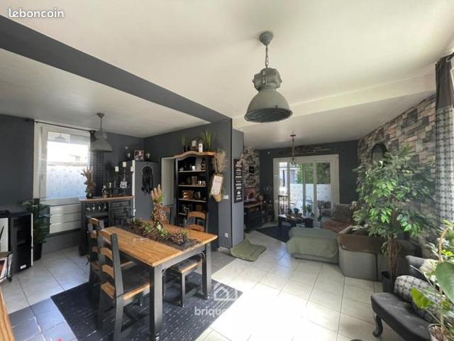 Maison 5 pièces 83 m²