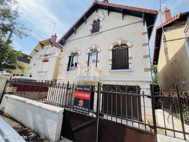Maison 5 pièces 83 m²