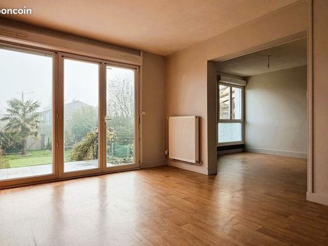 Maison 5 pièces 84 m²