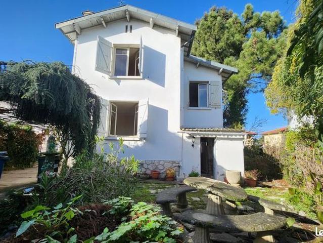 Maison 5 pièces 84 m²
